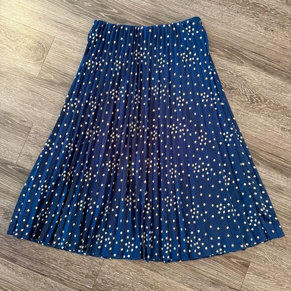 J. Crew Pleated pull-on luster charmeuse midi skirt in tiny blooms print - Picture 1 of 7